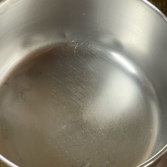 Revere Ware Vintage 1 Quart Sauce Pan with Lid - Picture 9 of 9